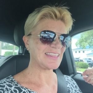 Meet your Posher, Donna